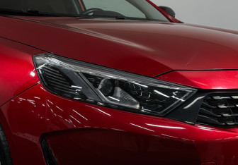 Подержанный автомобиль Kaiyi E5 2023 года (19 фото)