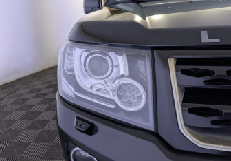 Подержанный автомобиль Land Rover Freelander 2013 года (17 фото)