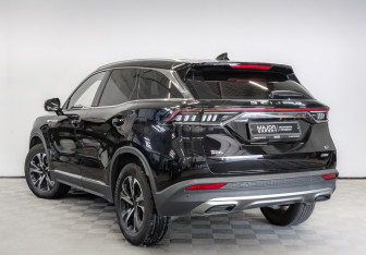 Подержанный автомобиль BAIC X7 2024 года (7 фото)