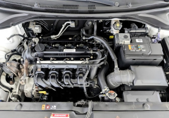 Подержанный автомобиль Hyundai Solaris Sedan 2021 года (9 фото)