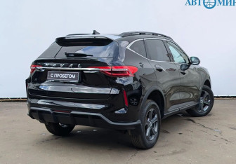 Подержанный автомобиль Haval F7 2023 года (8 фото)
