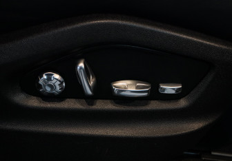 Подержанный автомобиль Porsche Cayenne 2019 года (8 фото)