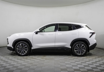 Подержанный автомобиль Jetour Dashing 2023 года (8 фото)