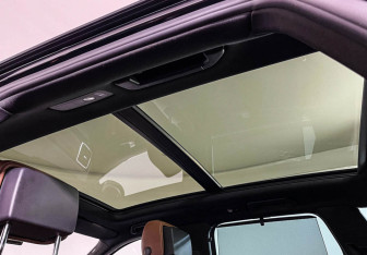 Подержанный автомобиль Volkswagen Touareg 2014 года (18 фото)