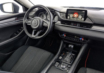 Подержанный автомобиль Mazda 6 Sedan 2020 года (29 фото)
