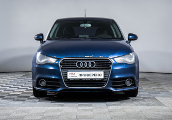Подержанный автомобиль Audi A1 2011 года (2 фото)