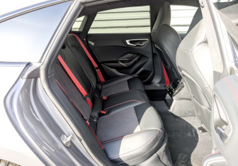 Новый Audi A5 Liftback 2025 (12 фото)