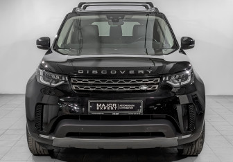 Подержанный автомобиль Land Rover Discovery 2017 года (2 фото)