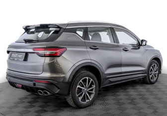 Подержанный автомобиль Geely Coolray 2022 года (5 фото)