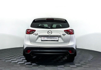 Подержанный автомобиль Mazda CX-5 2013 года (6 фото)