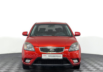 Подержанный автомобиль Kia Rio Sedan 2010 года (2 фото)