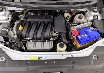 Подержанный автомобиль Nissan Almera Sedan 2013 года (9 фото)