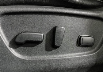 Подержанный автомобиль Nissan X-Trail 2017 года (14 фото)