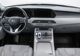 Подержанный автомобиль Hyundai Palisade 2021 года (12 фото)