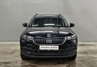 Подержанный автомобиль Skoda Karoq 2021 года (2 фото)
