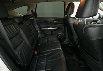 Подержанный автомобиль Honda CR-V 2014 года (14 фото)