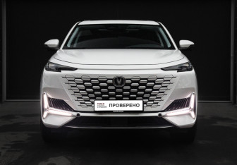 Подержанный автомобиль Changan UNI-K 2023 года (2 фото)