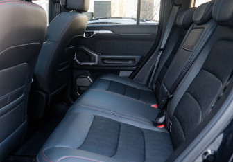 Подержанный автомобиль Jetour T2 2024 года (10 фото)