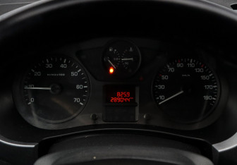 Подержанный автомобиль Citroen Berlingo 2010 года (12 фото)