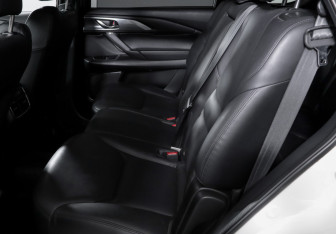 Подержанный автомобиль Mazda CX-9 2019 года (10 фото)