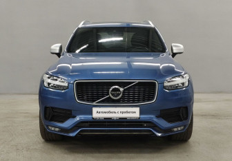 Подержанный автомобиль Volvo XC90 2016 года (3 фото)