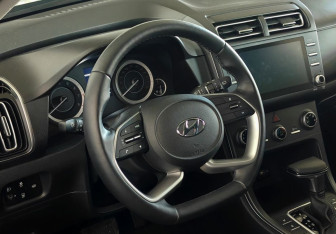 Подержанный автомобиль Hyundai Creta 2021 года (12 фото)