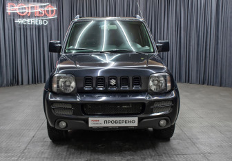 Подержанный автомобиль Suzuki Jimny 2012 года (2 фото)