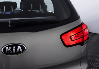 Подержанный автомобиль Kia Sportage 2015 года (7 фото)