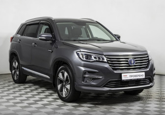 Подержанный автомобиль Changan CS75 2022 года (3 фото)