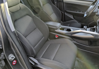 Подержанный автомобиль Geely Coolray 2022 года (23 фото)