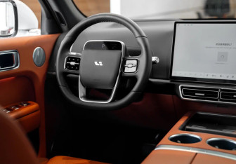 Новый LiXiang L7 2024 (6 фото)