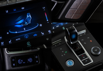 Подержанный автомобиль Chery Tiggo 8 Pro Max 2023 года (20 фото)