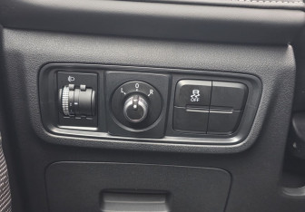 Подержанный автомобиль JAC JS6 2023 года (16 фото)