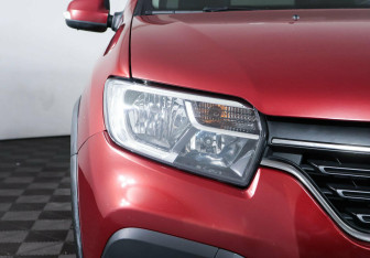 Подержанный автомобиль Renault Logan Sedan 2020 года (7 фото)