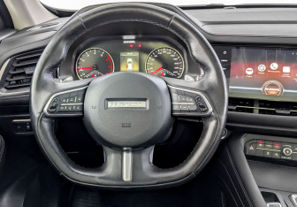 Подержанный автомобиль Haval F7 2019 года (22 фото)