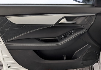 Новый Москвич 6 2025 (19 фото)