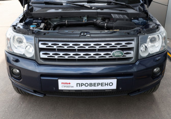 Подержанный автомобиль Land Rover Freelander 2012 года (9 фото)