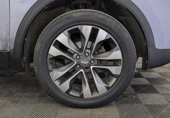 Подержанный автомобиль Chery Tiggo 4 2022 года (12 фото)