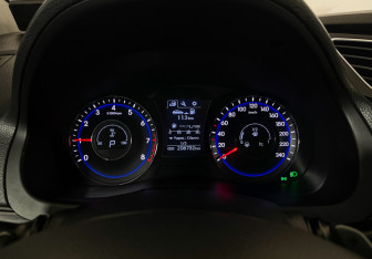 Подержанный автомобиль Hyundai i40 Sedan 2016 года (11 фото)