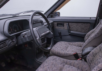Подержанный автомобиль LADA (ВАЗ) 2109 Hatchback 2003 года (10 фото)