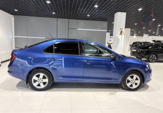 Подержанный автомобиль Skoda Rapid Liftback 2018 года (4 фото)