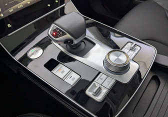 Подержанный автомобиль BAIC X7 2024 года (28 фото)