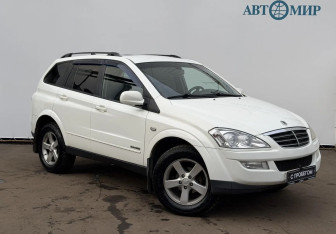 Подержанный автомобиль SsangYong Kyron 2012 года (3 фото)