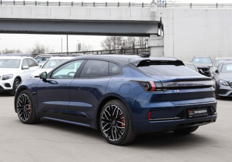 Подержанный автомобиль Zeekr 001 2023 года (7 фото)