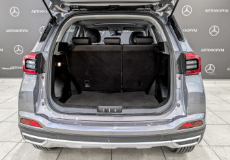 Подержанный автомобиль Chery Tiggo 4 2022 года (10 фото)