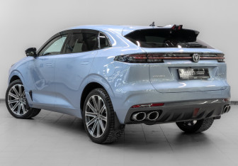 Подержанный автомобиль Changan UNI-K 2023 года (7 фото)