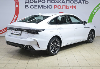 Подержанный автомобиль Chery Arrizo 8 2024 года (4 фото)
