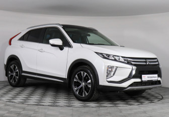 Подержанный автомобиль Mitsubishi Eclipse Cross 2022 года (3 фото)