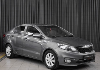 Подержанный автомобиль Kia Rio Sedan 2016 года (3 фото)