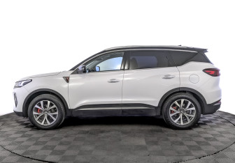 Подержанный автомобиль Chery Tiggo 7 Pro Max 2024 года (8 фото)